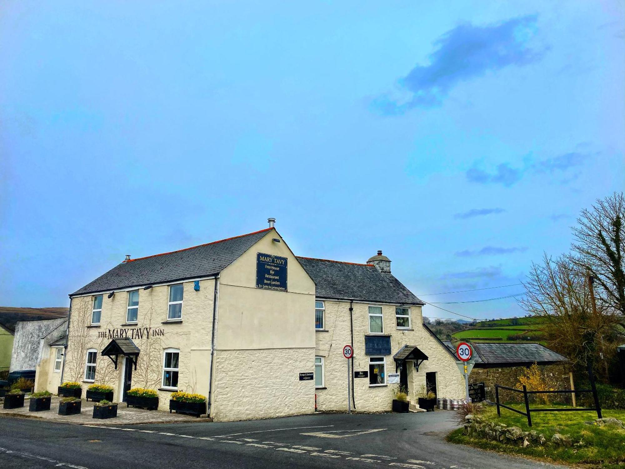 The Mary Tavy Inn Marytavy Exteriör bild
