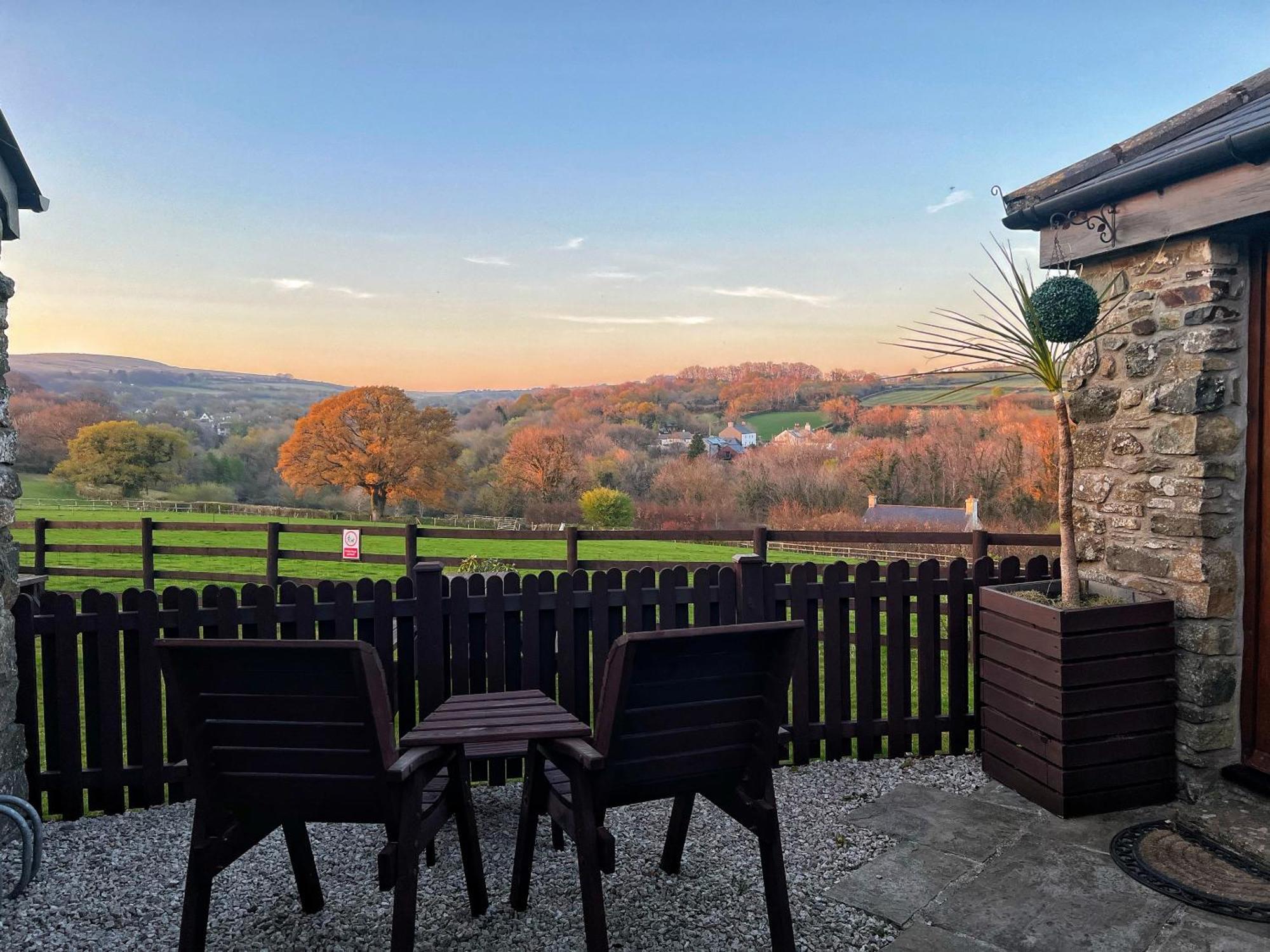 The Mary Tavy Inn Marytavy Exteriör bild