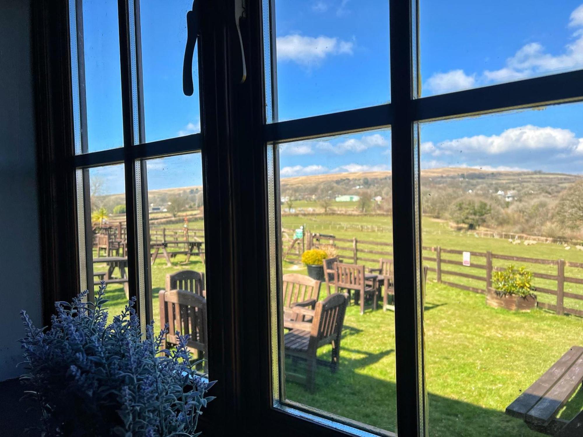 The Mary Tavy Inn Marytavy Exteriör bild